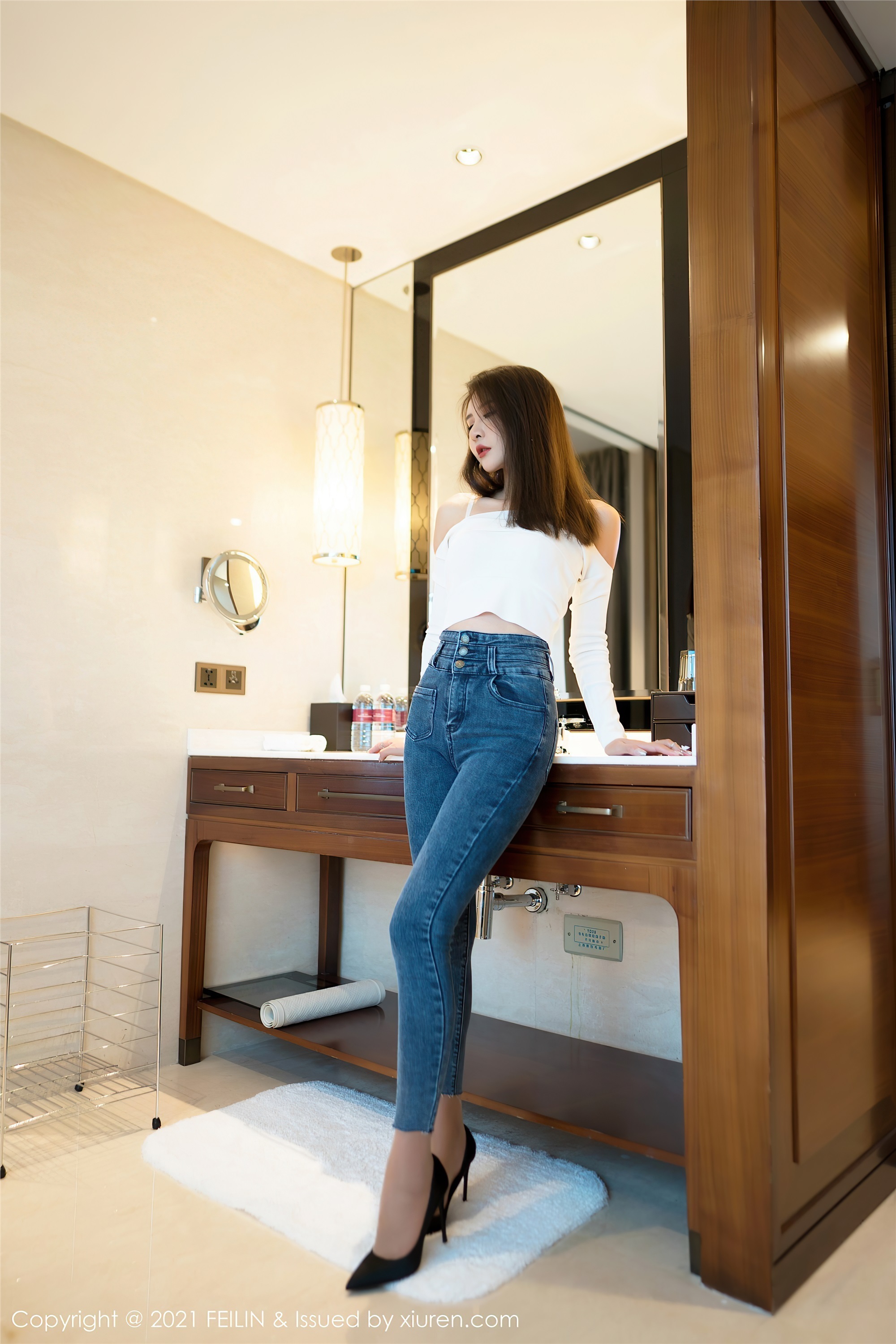 FEILIN嗲囡囡  2021.05.13 VOL.389 Emily顾奈奈